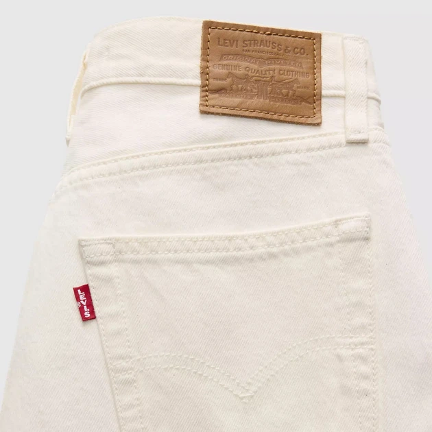 Джинси Regular Fit жіночі Levi`s Easy Dad 005DC-0003 W26L30 Білі (5401187889818) - зображення 8