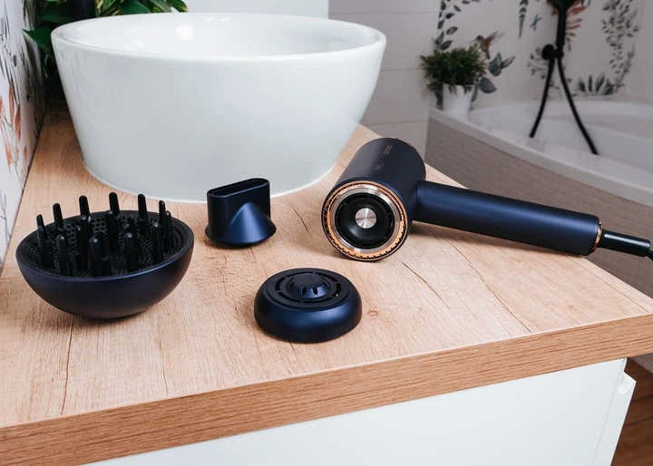 Suszarka do włosów Concept Profi Care VV8100 - obraz 8