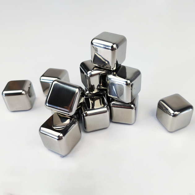 Кубики металлические для виски Moltis Whiskey Stones SILVER 6 шт для других напитков + щипцы - Фото 3 Кубики металлические для виски Moltis Whiskey Stones SILVER 6 шт для других напитков + щипцы - изображение 3