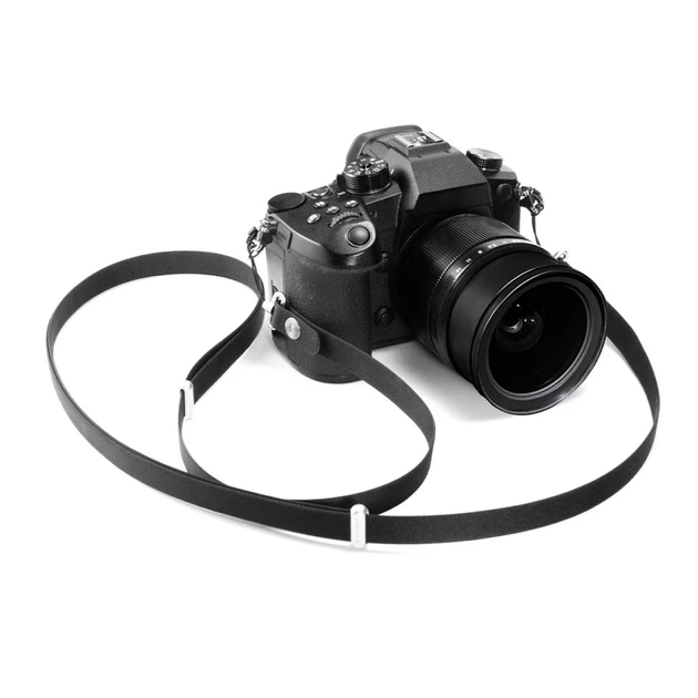 Ремінець Spigen DA30L Lanyard Strap Crossbody Black (AFA10614) - Фото 9 Ремінець Spigen DA30L Lanyard Strap Crossbody Black (AFA10614) - зображення 9
