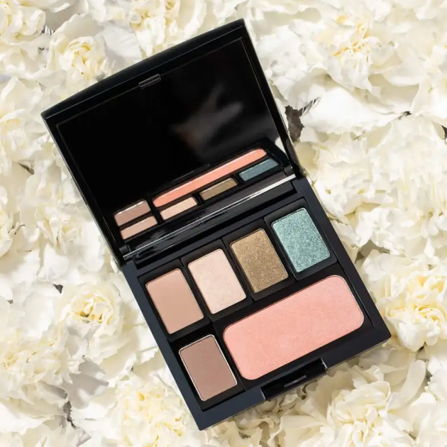 Магнітний футляр для тіней та румян Artdeco Beauty Box Quadrat (4019674051306) - Фото 3 Магнітний футляр для тіней та румян Artdeco Beauty Box Quadrat (4019674051306) - зображення 3