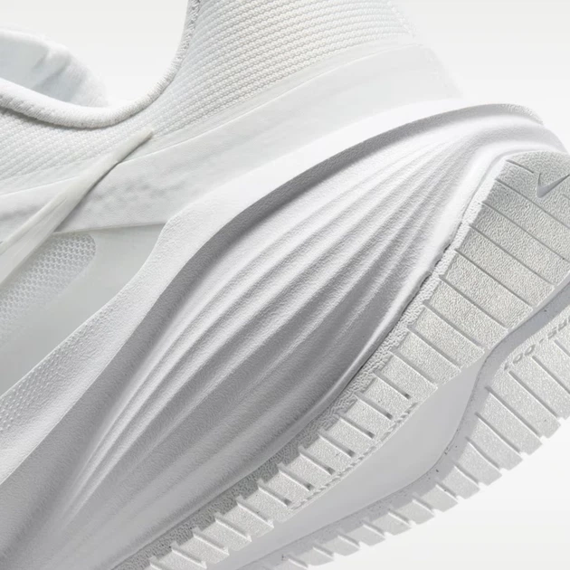 Жіночі кросівки для бігу Nike W Downshifter 14 IB1899-102 36 (5.5US) Білі (198728334153) - зображення 8