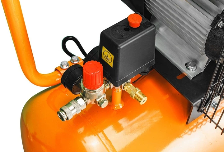 Масляний компресор NEO Tools 100 л 230 В 12K030-1 (5907558479645) - зображення 4