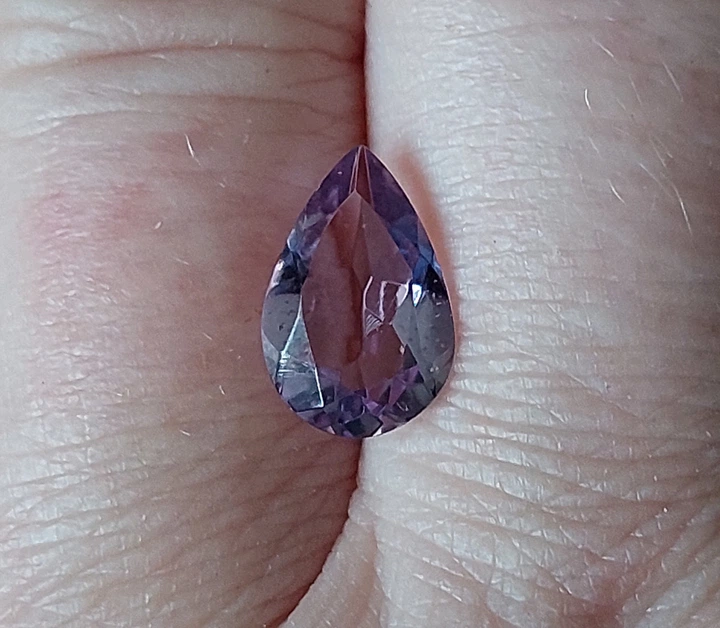 Аметист 1.9 Ct 11.5 х 7.5 х 4.2 мм (13032) - изображение 8