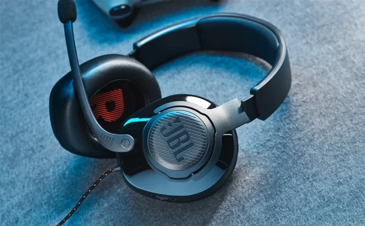 Навушники JBL Quantum 200 Black (JBLQUANTUM200BLK) - Фото 9 Навушники JBL Quantum 200 Black (JBLQUANTUM200BLK) - изображение 9