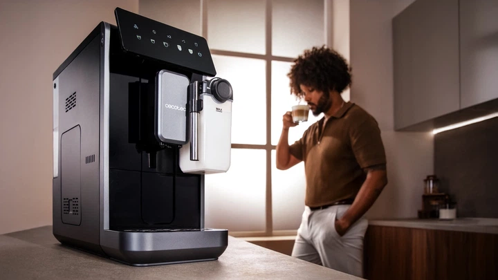 Кавомашина Cecotec Cremmaet Lungo Latte (A01_EU01_102810) - зображення 4