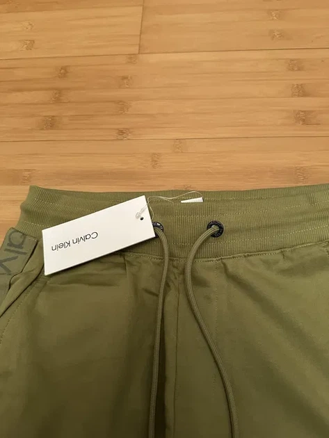 Чоловічі спортивні штани Calvin Klein Jeans Track Pants повсякденні зеленого кольору Розмір M - изображение 2