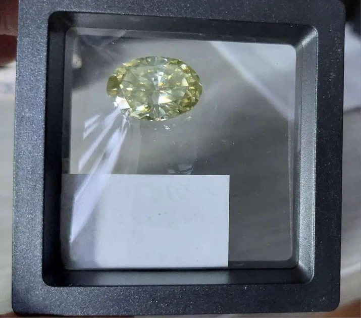 Муассанит светло желтый 12.95 ct (5077315) - изображение 6