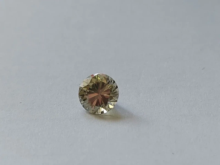 Муассанит 1.93 ct 8.15 mm (3213020) - изображение 6