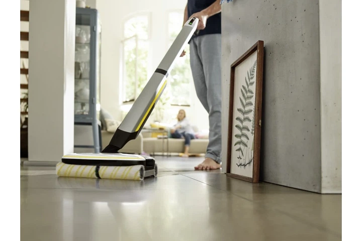 Підлогомийна машина Karcher FC 7 Cordless, вода -0,4л, автономія до 45хв, вага-4,3кг, срібний (00110750) - изображение 7