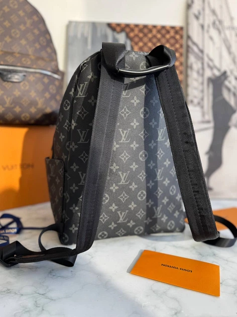 Классический рюкзак среднего размера Louis Vuitton Discovery черный(017) - Фото 8 Классический рюкзак среднего размера Louis Vuitton Discovery черный(017) - изображение 8