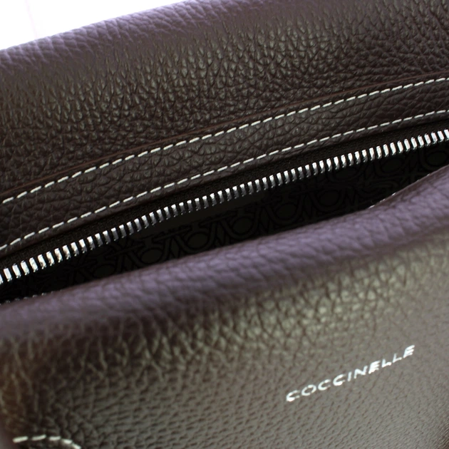 Torebka crossbody damska ze skóry naturalnej Coccinelle Coccinellelord E1EUF180160 W97 Brązowa (800070350955) - obraz 5