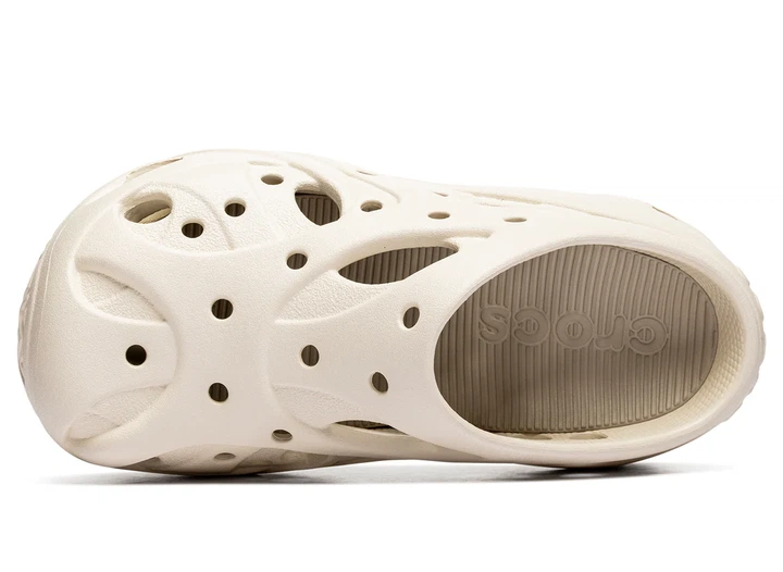 Женские кроксы Crocs Caged Clog Chalk 211141-0WV бежевые с коричневой подошвой 36-37 (M4/W6) 22 см - Фото 4 Женские кроксы Crocs Caged Clog Chalk 211141-0WV бежевые с коричневой подошвой 36-37 (M4/W6) 22 см - изображение 4