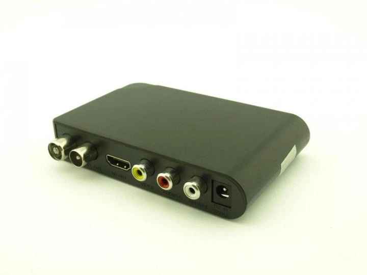 Цифровий DVB-T2 тюнер Operasky OP-407 Full HD 1080p з Wi-Fi та YouTube, ефірний ресивер з USB медіаплеєром, PVR та TimeShift, ТВ приставка з LED-дисплеєм для цифрового телебачення - изображение 3
