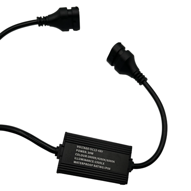 Противотуманные LED-фары на Daewoo Lanos с линзой, 30W, белый свет, 12–48V, IP68, комплект 2 шт. - изображение 7