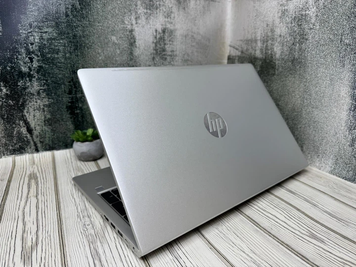 Ноутбук HP ProBook 450 G8 | 15.6" (1920x1080) IPS FHD/Intel Core i5-1135G7/RAM 8 GB/SSD 256 GB USED - Б/В - Фото 7 Ноутбук HP ProBook 450 G8 | 15.6" (1920x1080) IPS FHD/Intel Core i5-1135G7/RAM 8 GB/SSD 256 GB USED - Б/В - зображення 7