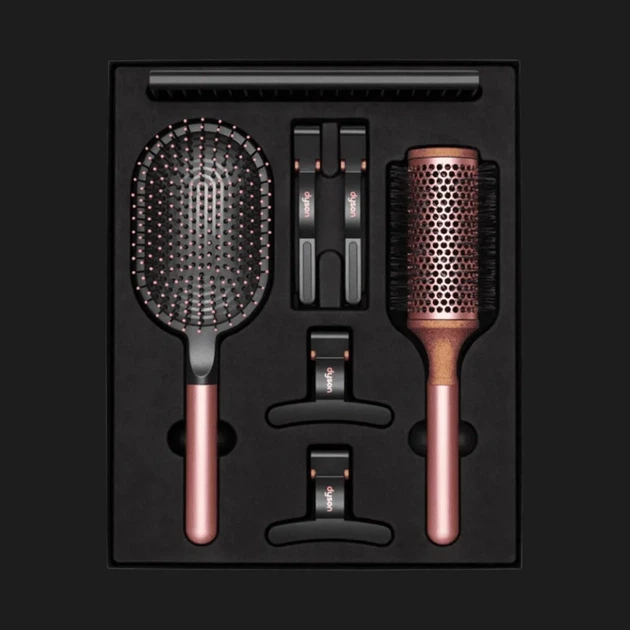 Подарунковий набір для стайлінгу та догляду за волоссям Dyson Styling gift set рожевий - Фото 2 Подарунковий набір для стайлінгу та догляду за волоссям Dyson Styling gift set рожевий - зображення 2