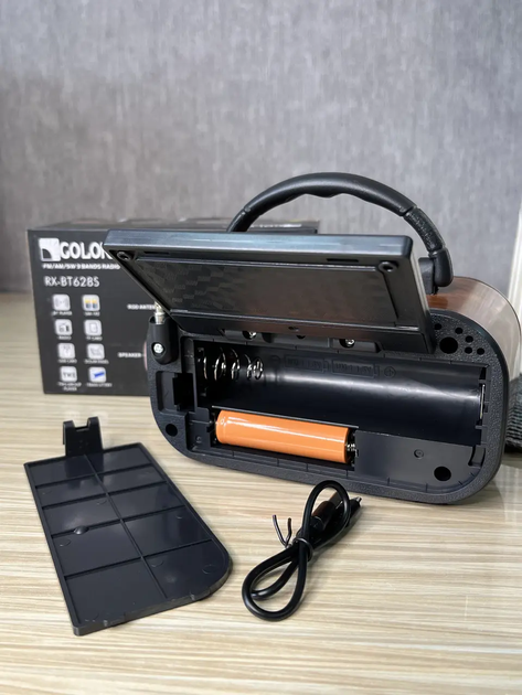 Портативний радіоприймач Golon з Bluetooth, FM AM SW, USB, microSD, акумуляторний, від мережі 220 В для дому та дачі - зображення 7