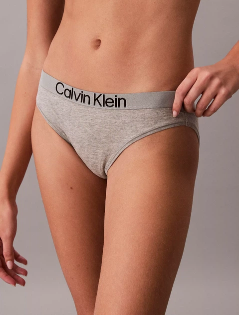 Трусики жіночі бавовняні Calvin Klein Maximum Бікіні QD5332-6H3 L Світло-сірі - Фото 3 Трусики жіночі бавовняні Calvin Klein Maximum Бікіні QD5332-6H3 L Світло-сірі - изображение 3