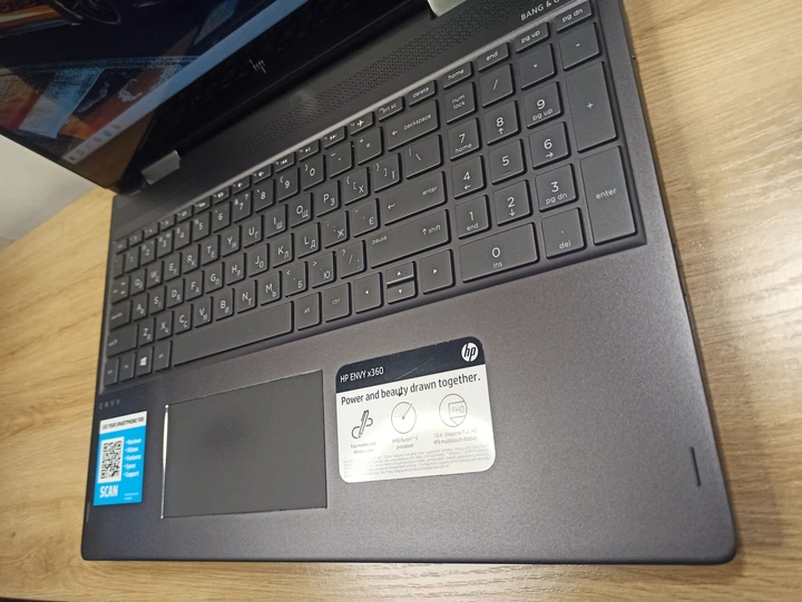 Металевий HP Envy x360 2в1 IPS / Ryzen 5 2500U (4 ядра) / 16Gb / 256Gb / Vega 8 - Б/В - Фото 6 Металевий HP Envy x360 2в1 IPS / Ryzen 5 2500U (4 ядра) / 16Gb / 256Gb / Vega 8 - Б/В - зображення 6