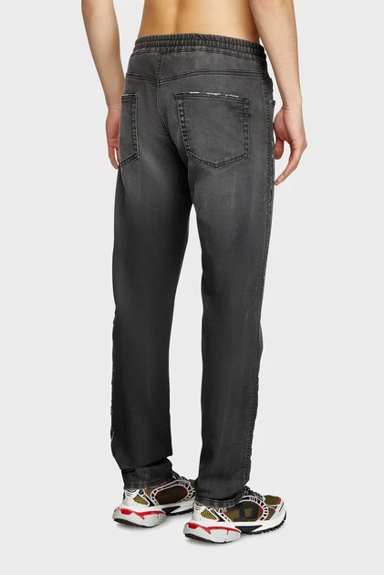 Чоловічі чорні джинси D-STRUKT JOGG Diesel 28 A11881 09K67 - Фото 3 Чоловічі чорні джинси D-STRUKT JOGG Diesel 28 A11881 09K67 - изображение 3