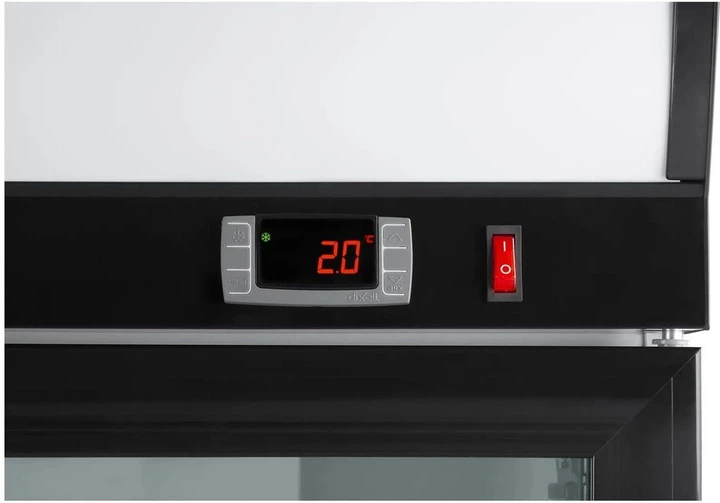 Холодильна шафа-вітрина Royal Catering RCGK-W880 - изображение 4