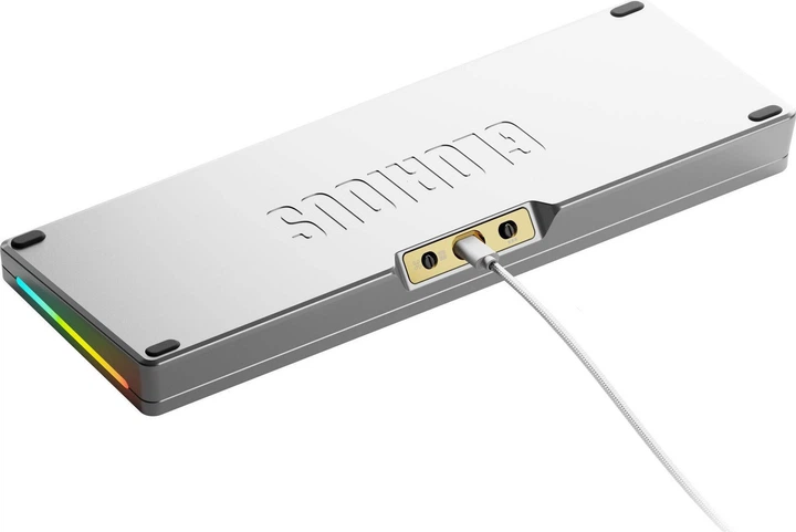 Klawiatura przewodowa Glorious GMMK 3 Pro HE 65% Silver (GLO-KB-GMMK3-PRO-65-PB-HE-W-SIL-US) - Zdjęcie 3 Klawiatura przewodowa Glorious GMMK 3 Pro HE 65% Silver (GLO-KB-GMMK3-PRO-65-PB-HE-W-SIL-US) - obraz 3