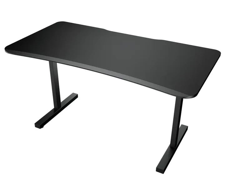 Стіл геймерський Cougar Fobos 150 (150х75 см) з ергономічною виїмкою — Carbon Black - Фото 5 Стіл геймерський Cougar Fobos 150 (150х75 см) з ергономічною виїмкою — Carbon Black - зображення 5