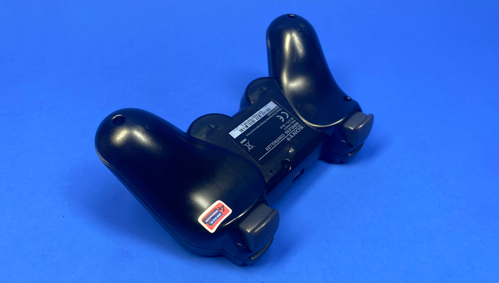 Геймпад Беспроводной Sony PlayStation 3 Sixaxis Trans-Black Б/У - Фото 5 Геймпад Беспроводной Sony PlayStation 3 Sixaxis Trans-Black Б/У - изображение 5