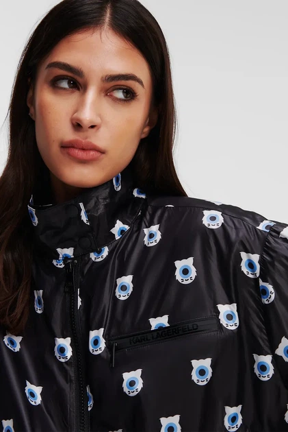 Жіноча чорна вітровка з візерунком Karl Lagerfeld x Darcel Disappoints Karl Lagerfeld S 241W1460 - Фото 4 Жіноча чорна вітровка з візерунком Karl Lagerfeld x Darcel Disappoints Karl Lagerfeld S 241W1460 - изображение 4