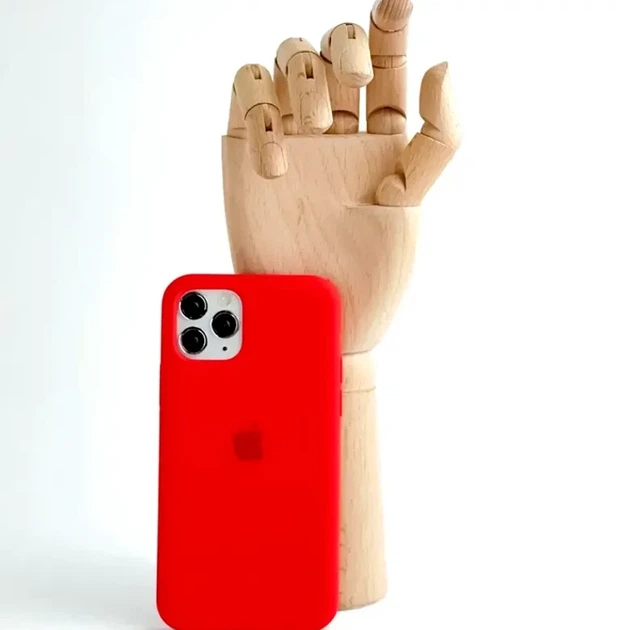 Чехол силиконовый для iPhone 11 Pro с микрофиброй внутри защита камеры красный 14.Red - зображення 2