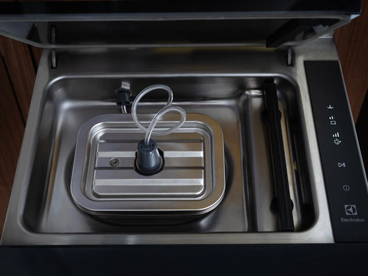 Вакууматор для упаковки Electrolux - EVFKA1 - изображение 4