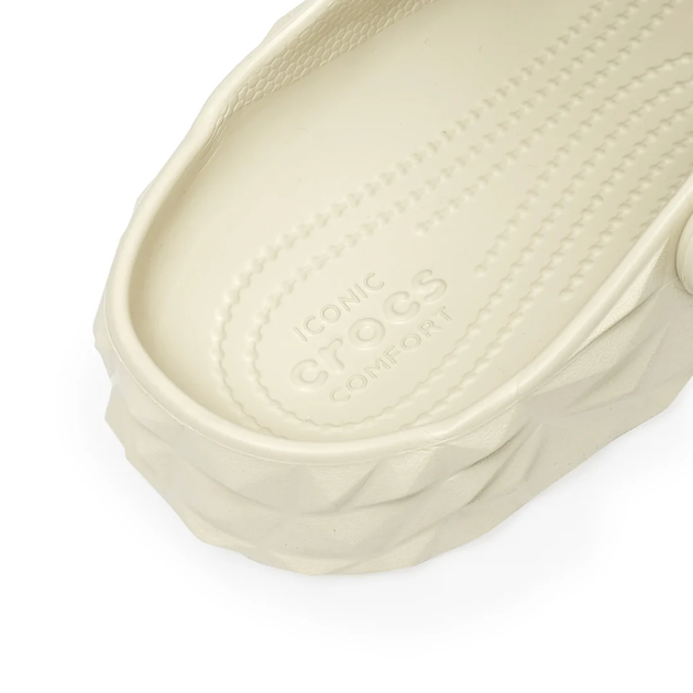 Сабо Crocs Classic Geometric Clog 42-43 р 27-27.5 см Бежеві 209563-M9/W11 Bone - Фото 4 Сабо Crocs Classic Geometric Clog 42-43 р 27-27.5 см Бежеві 209563-M9/W11 Bone - зображення 4