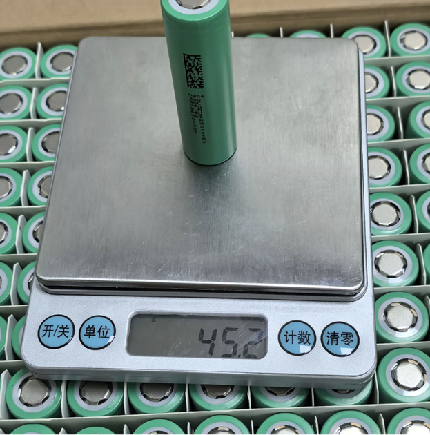 Аккумулятор Terra 3000mAh Li-Ion 18650 3C - Фото 8 Аккумулятор Terra 3000mAh Li-Ion 18650 3C - изображение 8