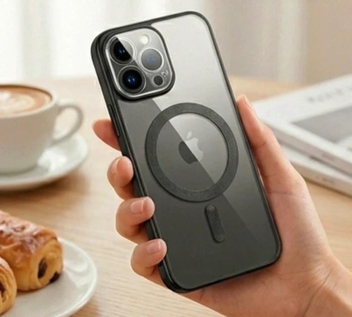 Чохол силіконовий Ductil Metallic Edge із MagSafe для iPhone 14 захист камери чорний - зображення 7