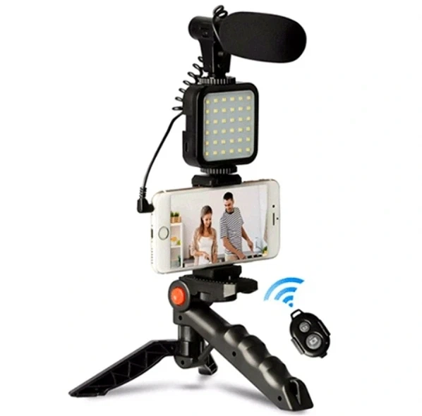 Набір Blog Station AY-49 Black мікрофон LED підсвічування трипод Bluetooth кнопка для запису відео та фото - Фото 1 Набір Blog Station AY-49 Black мікрофон LED підсвічування трипод Bluetooth кнопка для запису відео та фото - зображення 1