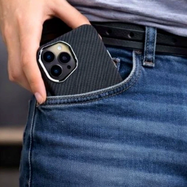 Чохол накладка Luxo Free Air CarBon з MagSafe для iPhone 17 чорний протиударний із захистом камери - Фото 5 Чохол накладка Luxo Free Air CarBon з MagSafe для iPhone 17 чорний протиударний із захистом камери - зображення 5