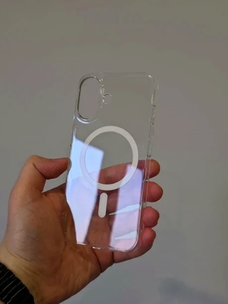 Прозорий силіконовий чохол Clear Case із MagSafe для iPhone 17 захист камери білий - зображення 2