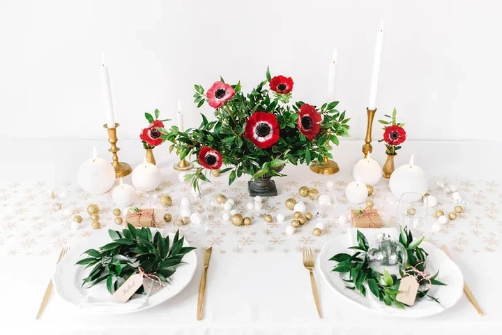 Zestaw świec Party Deco Matowa kula Białe 8 cm 6 szt. (ZES5902230731431) - obraz 2