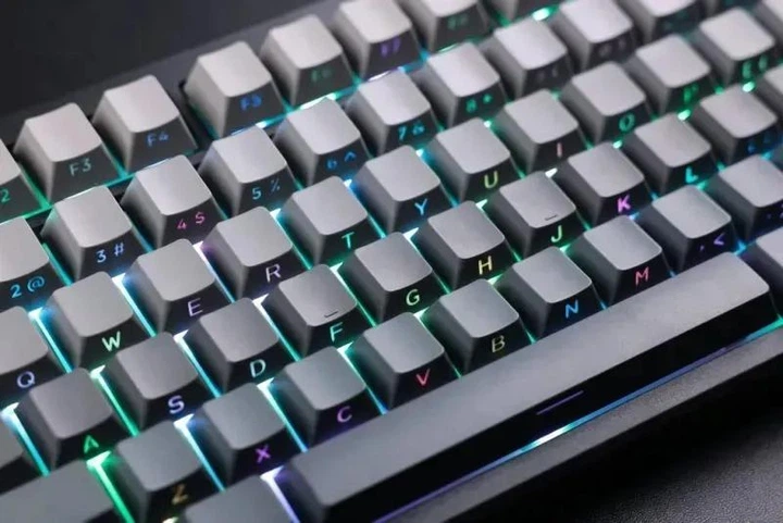 Ігрова механічна клавіатура Mchose G75 Pro / Три режими підключення / Matcha Latte Switch / Black - зображення 3
