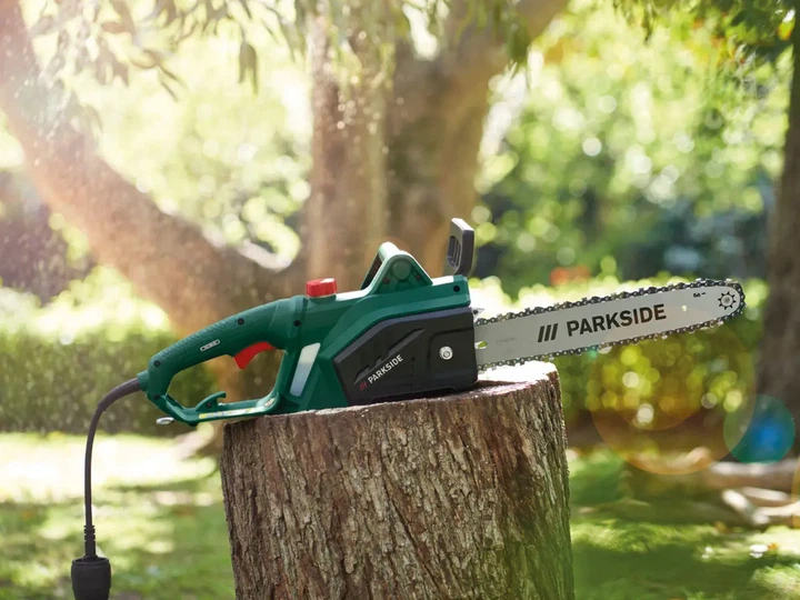 Электрическая цепная пила PARKSIDE с шиной 41,5 см для дома и дачи электропилы для заготовки дров с мощностью 1600 Вт - Фото 9 Электрическая цепная пила PARKSIDE с шиной 41,5 см для дома и дачи электропилы для заготовки дров с мощностью 1600 Вт - изображение 9