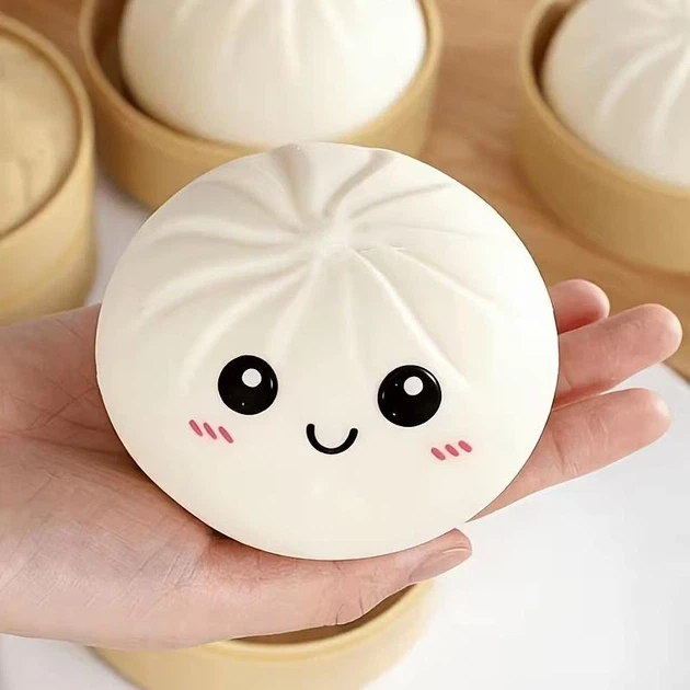 Іграшка 6 см сквіш пельмень Dumpling, Mystery Dumpling, Squishies Dumpling - Фото 3 Іграшка 6 см сквіш пельмень Dumpling, Mystery Dumpling, Squishies Dumpling - зображення 3