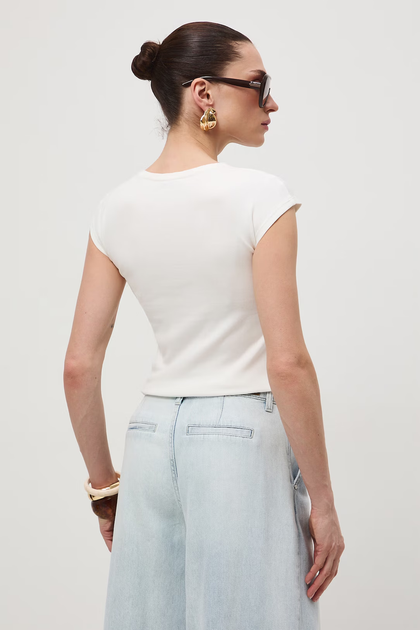 Футболка женская базовая slim молочная Medicine XS - Фото 2 Футболка женская базовая slim молочная Medicine XS - изображение 2