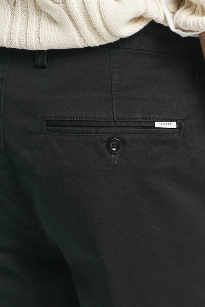 Чоловічі чорні чіноси REGULAR TWILL Gant 36-32 1505222 - Фото 4 Чоловічі чорні чіноси REGULAR TWILL Gant 36-32 1505222 - изображение 4