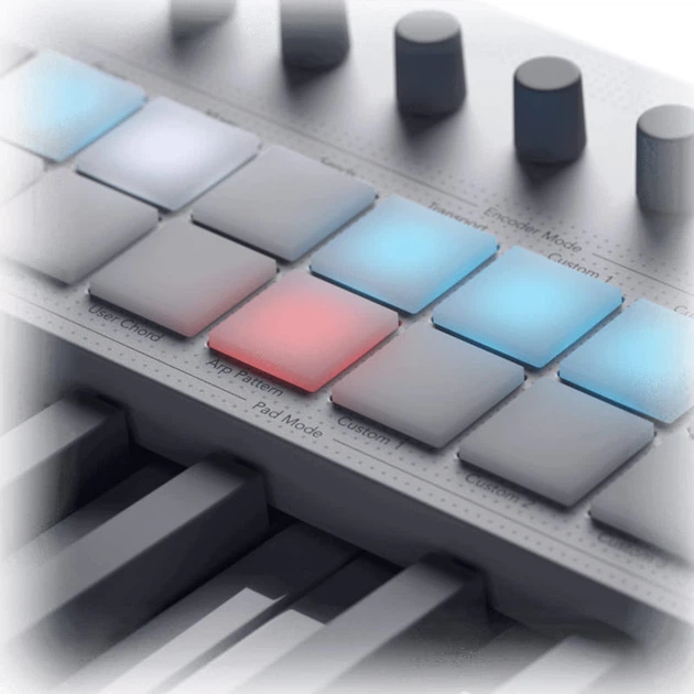 MIDI-клавіатура Novation Launchkey 49 MK4 Біла - зображення 10