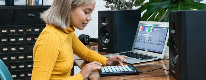 MIDI-клавіатура Novation Launchpad Mini Mk3 - зображення 6