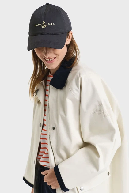 Жіноча темно-синя кепка ANCHOR SATIN CAP Gant OS 4901003 - Фото 2 Жіноча темно-синя кепка ANCHOR SATIN CAP Gant OS 4901003 - изображение 2