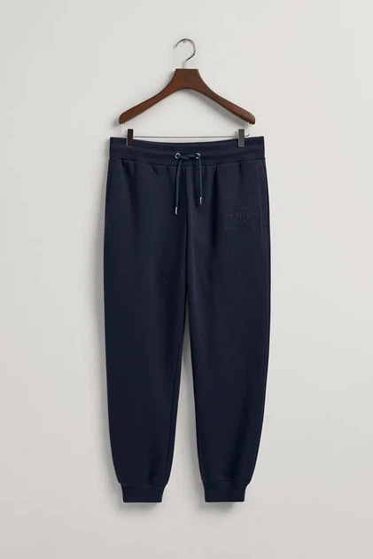 Чоловічі темно-сині спортивні штани TONAL ARCHIVE SHIELD PANTS Gant L 2039023 - Фото 7 Чоловічі темно-сині спортивні штани TONAL ARCHIVE SHIELD PANTS Gant L 2039023 - изображение 7