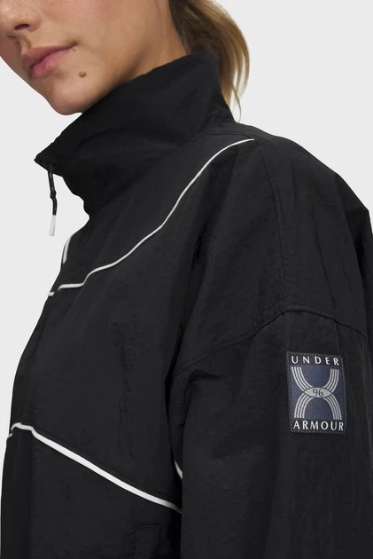 Жіночий чорний анорак UA Run 96 Jacket Under Armour LG 1389567-001 - изображение 3