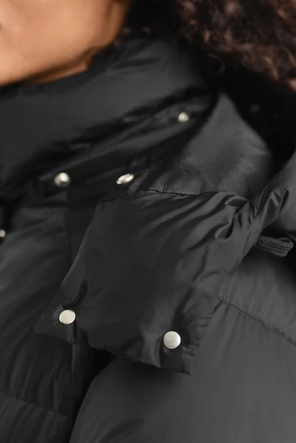 Жіночий чорний пуховик LENGTH Gant XS 4700400 - изображение 7